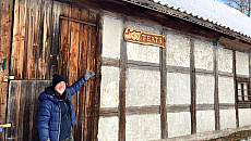 Teatr Chochół odbudowuje scenę dzięki wsparciu darczyńców Teatr Chochół odbudowuje scenę dzięki wsparciu darczyńców